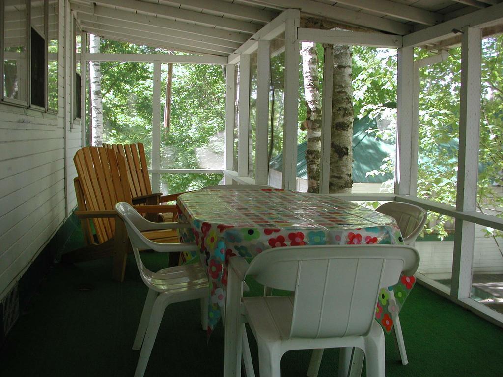 Birch Cliff Lodge On Baptiste Lake Highland Grove Habitación foto