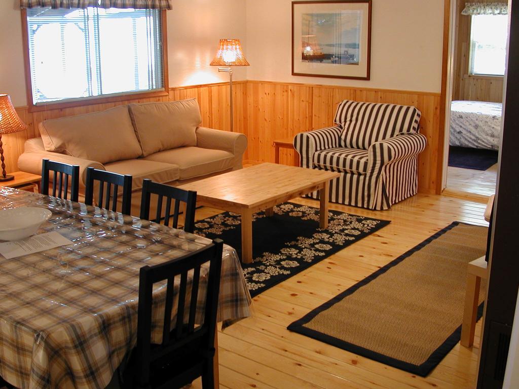 Birch Cliff Lodge On Baptiste Lake Highland Grove Habitación foto