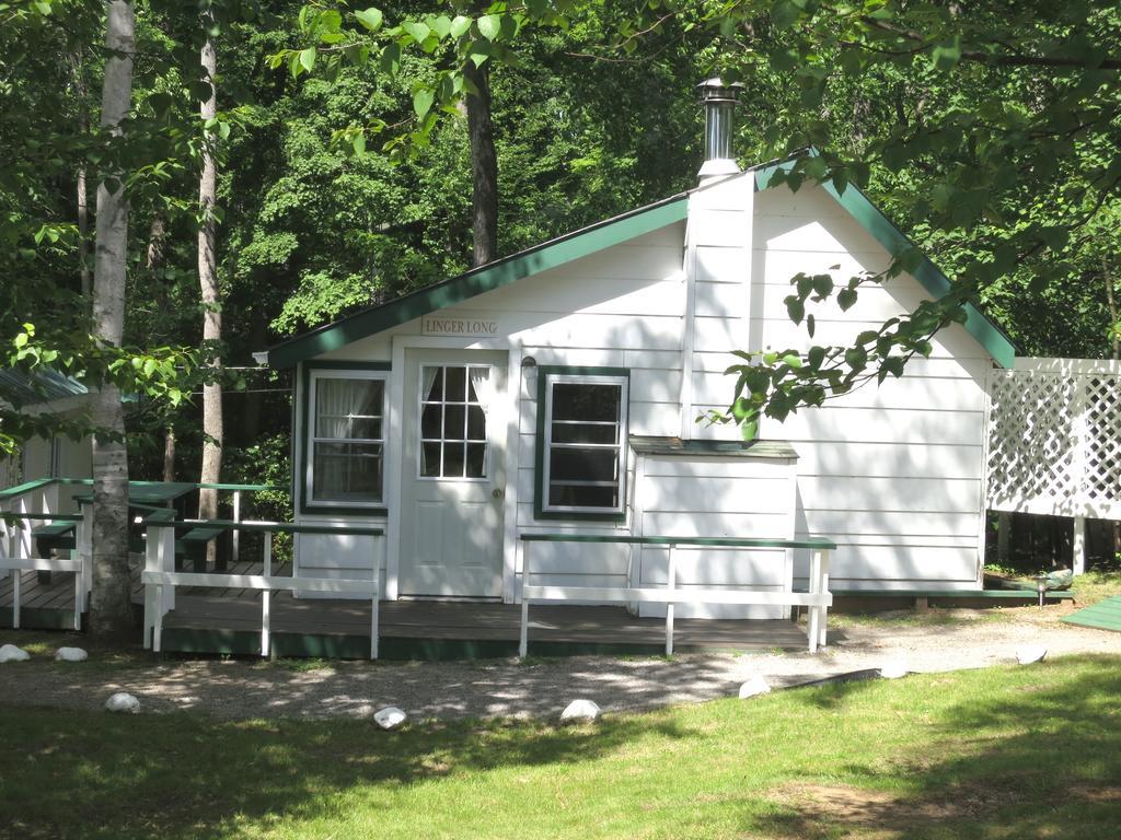 Birch Cliff Lodge On Baptiste Lake Highland Grove Habitación foto